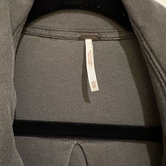 Free People Shacket. - Picture 2 of 2